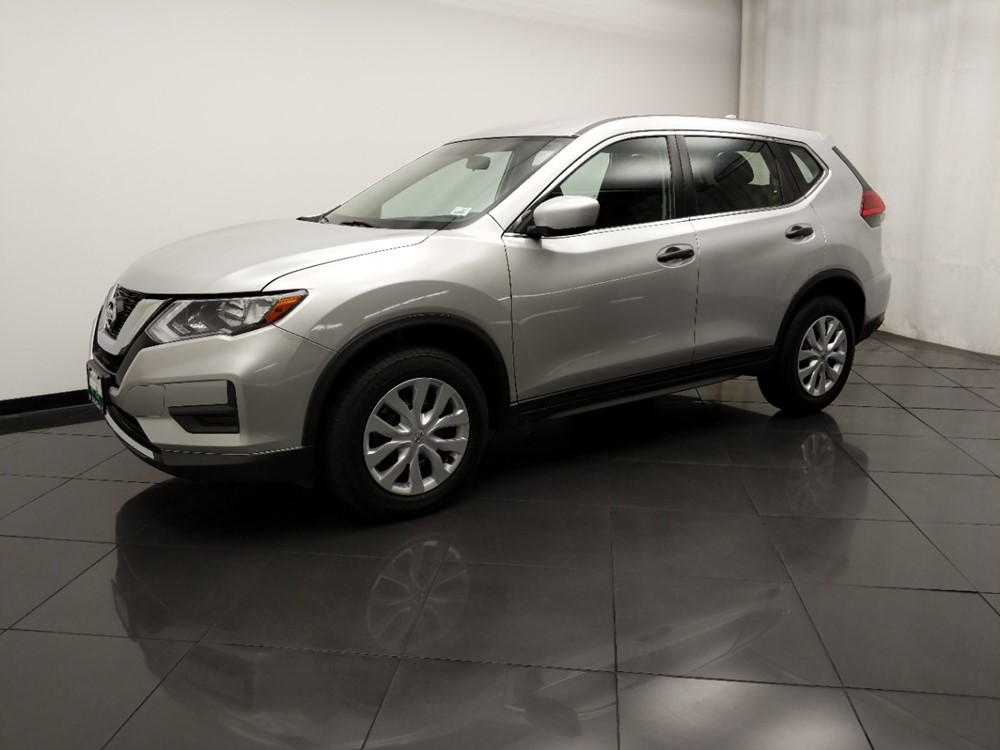 2017 Nissan Rogue - Driver Front Side