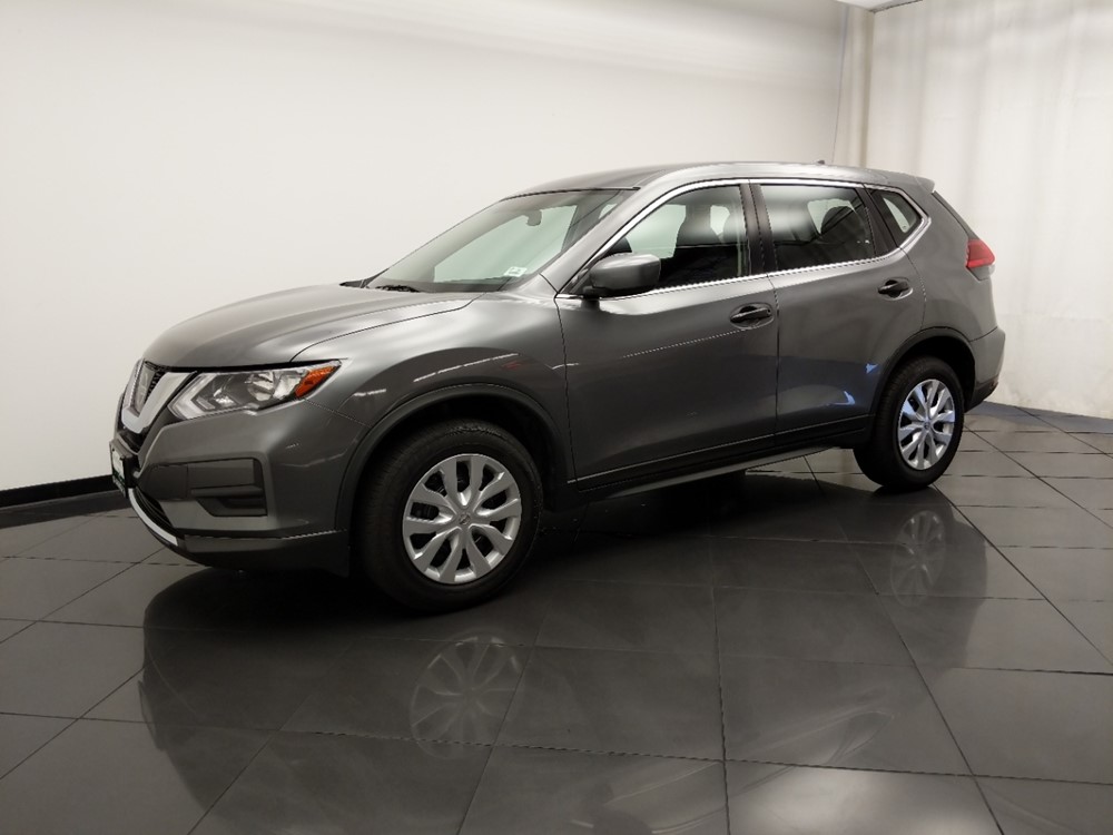 2017 Nissan Rogue - Driver Front Side