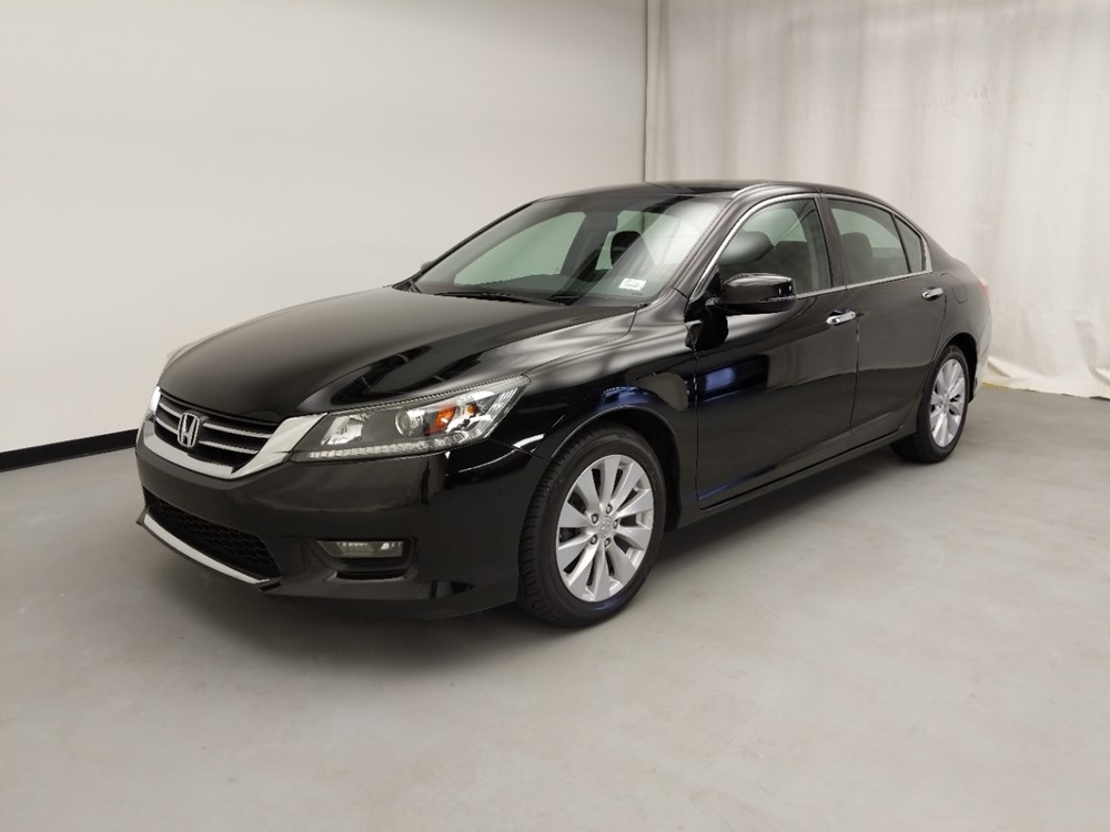 2015 Honda Accord - Driver Front Bumper