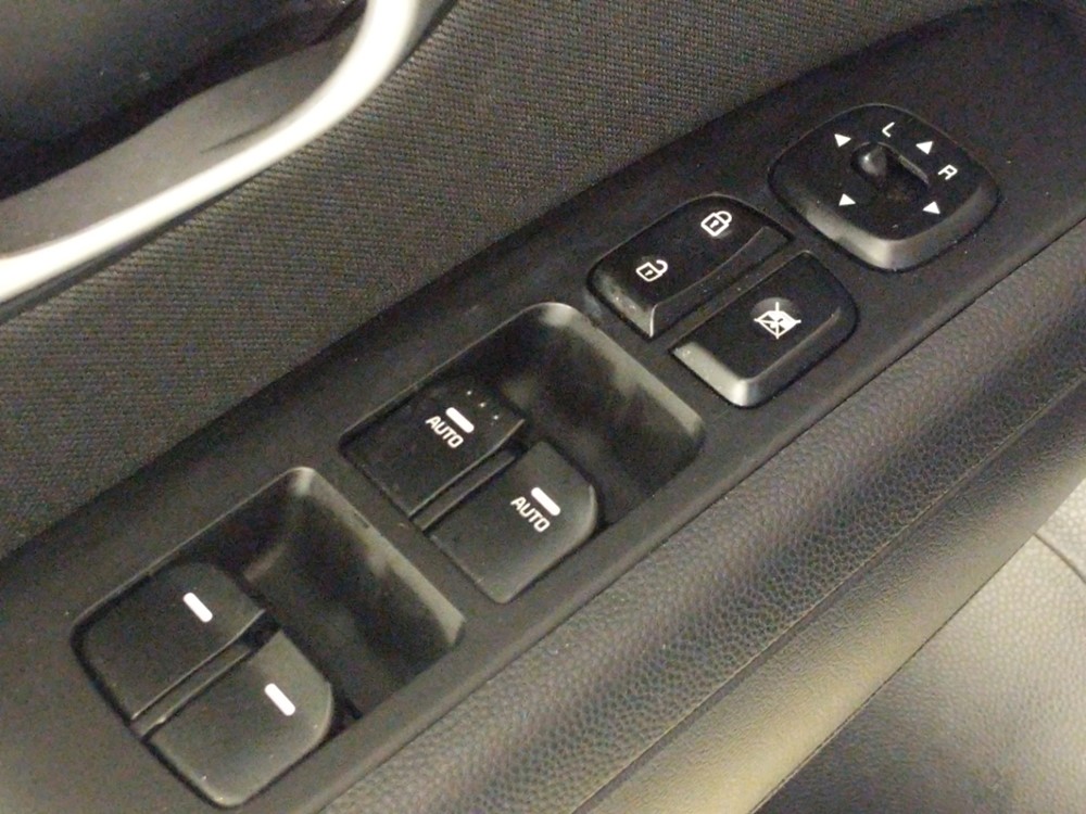 2016 Kia Soul - Driver Power Windows/Lock Control