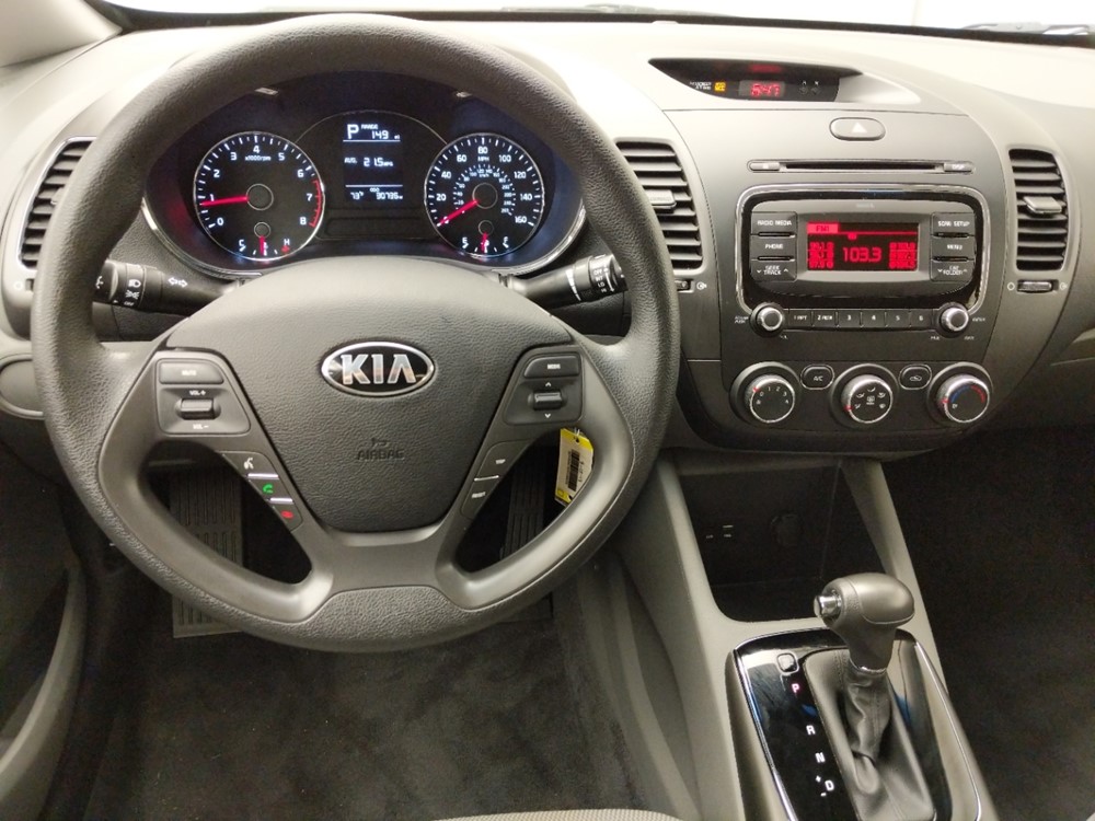 2017 Kia Forte - Driver Dash