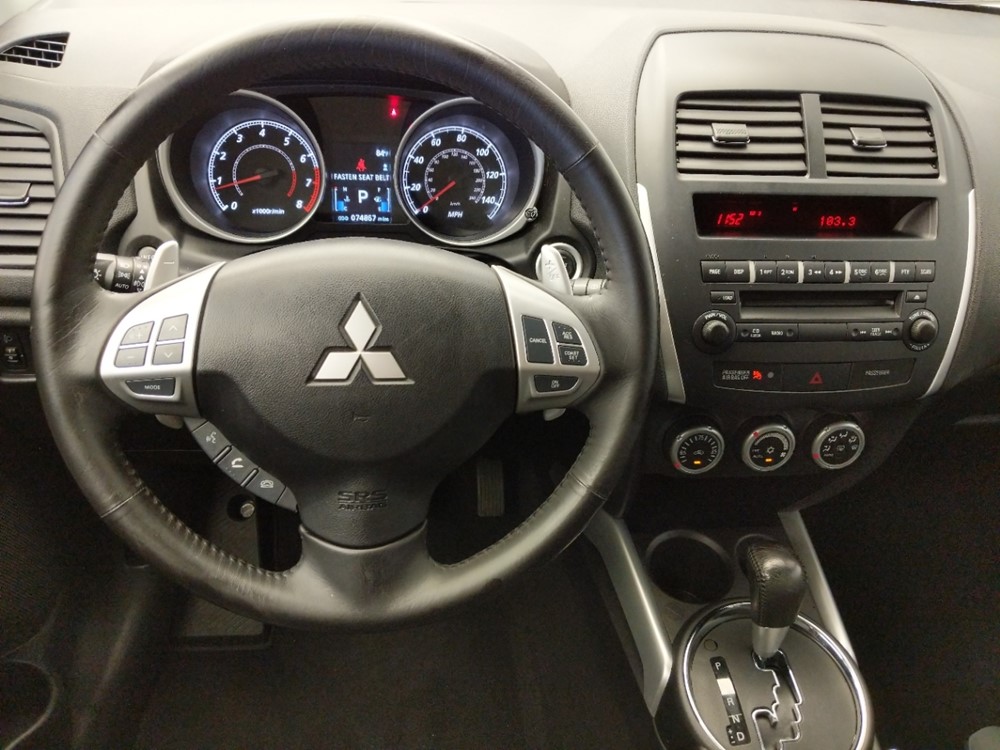 2011 Mitsubishi Outlander - Driver Dash