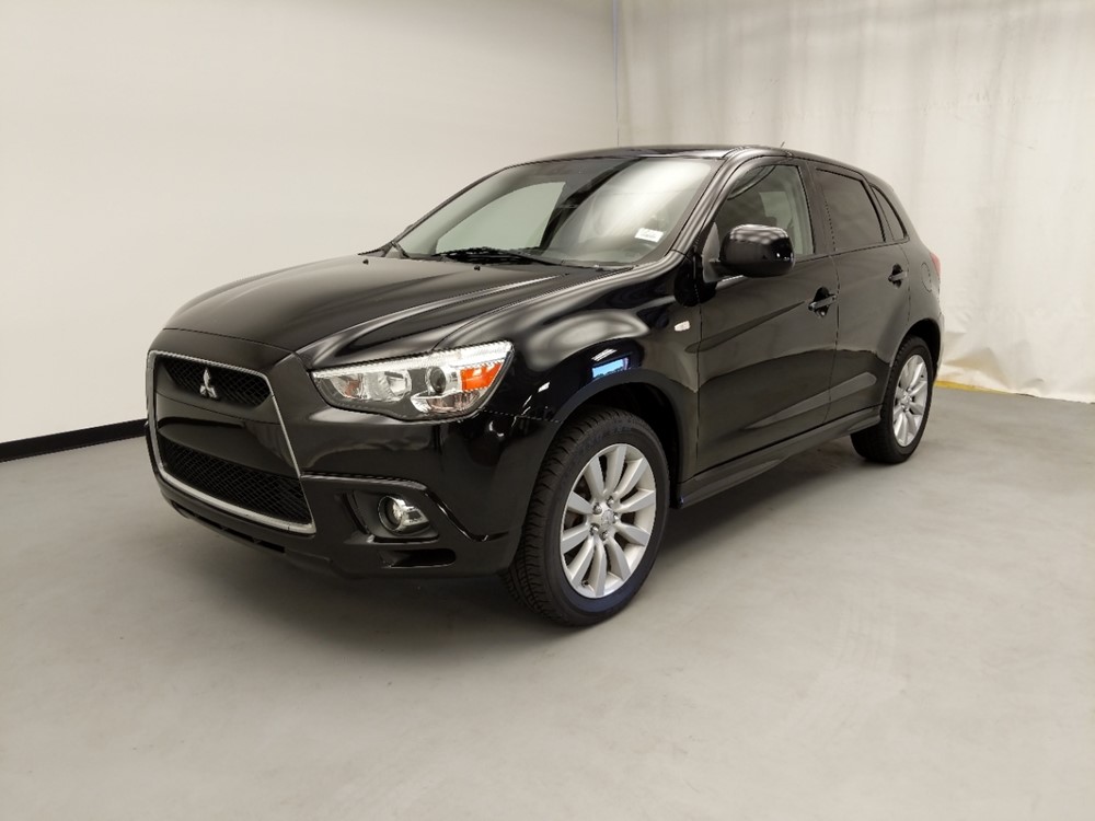2011 Mitsubishi Outlander - Driver Front Bumper