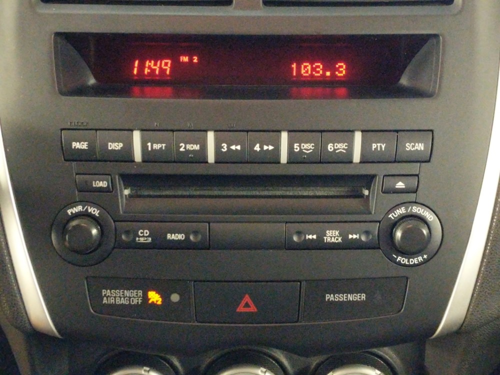 2011 Mitsubishi Outlander - Stereo Package