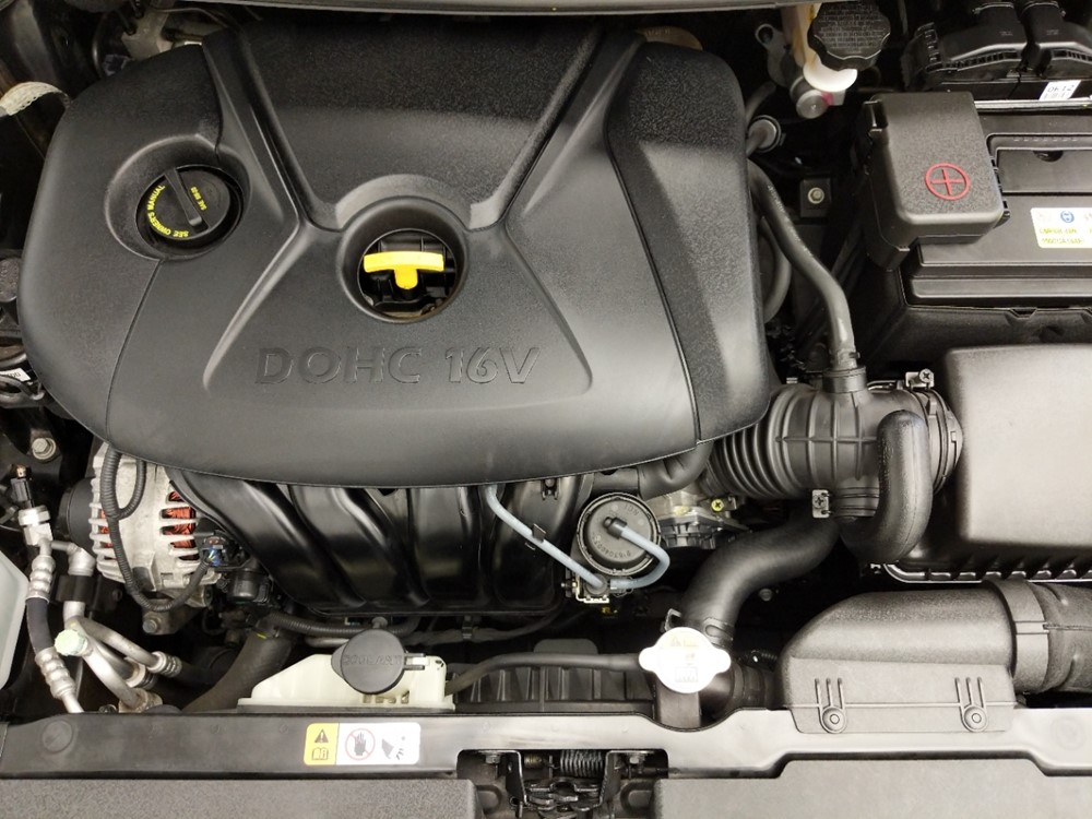 2015 Kia Forte - Engine
