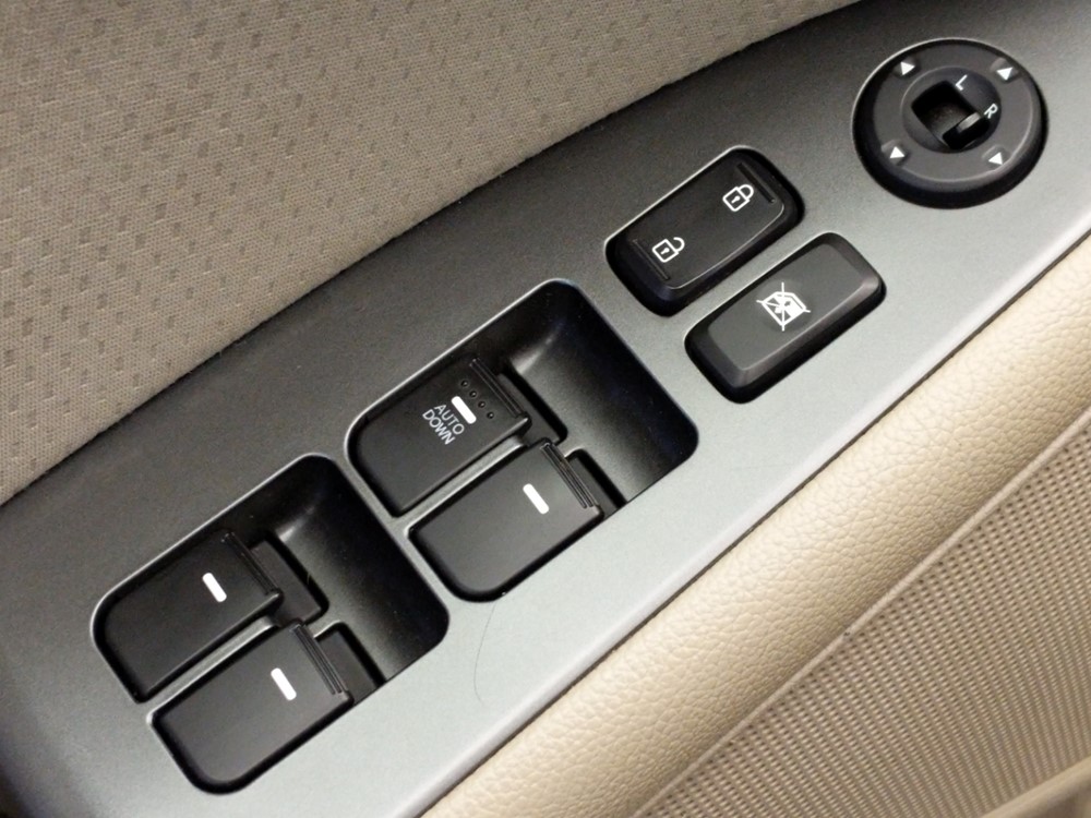 2013 Kia Optima - Driver Power Windows/Lock Control