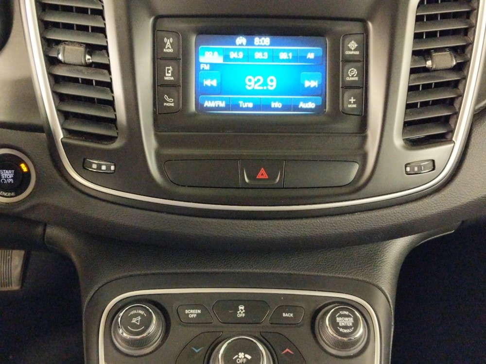 2015 Chrysler 200 - Stereo Package