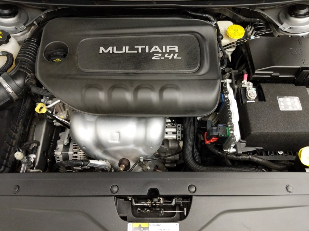 2015 Chrysler 200 - Engine