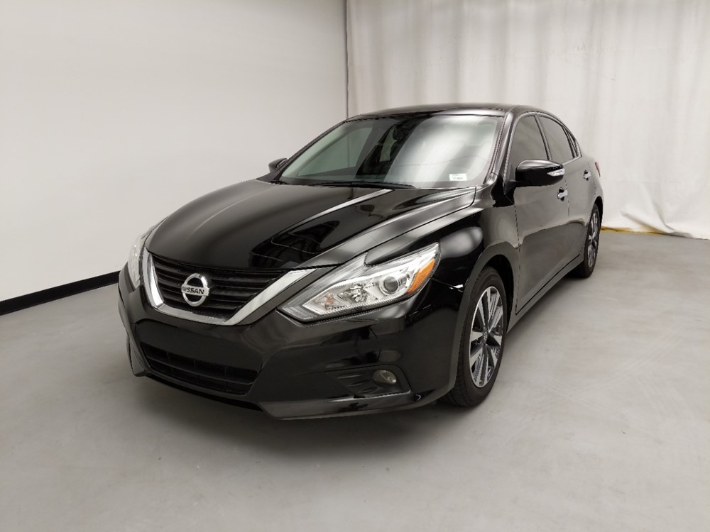 2017 Nissan Altima - Driver Front Hood