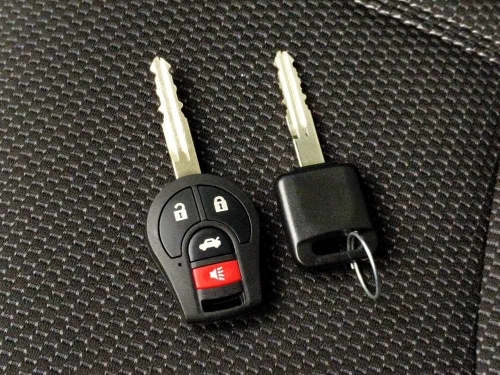 2017 Nissan Sentra - Keys