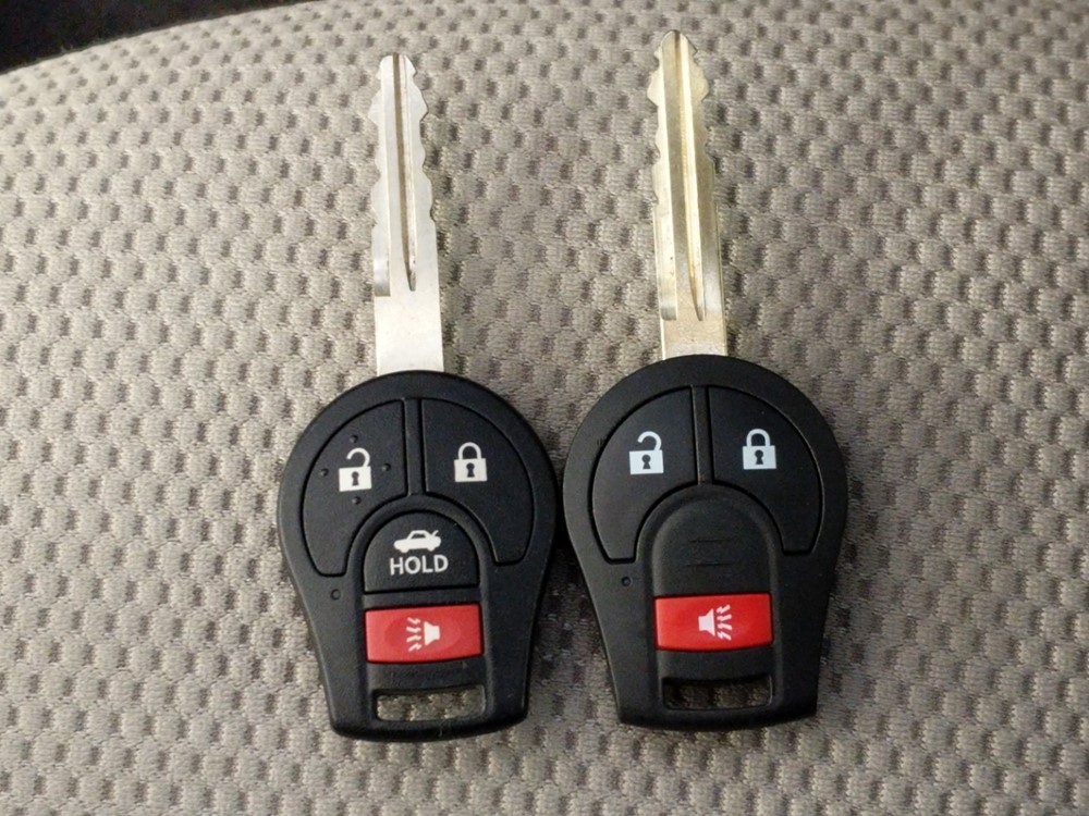 2017 Nissan Sentra - Keys