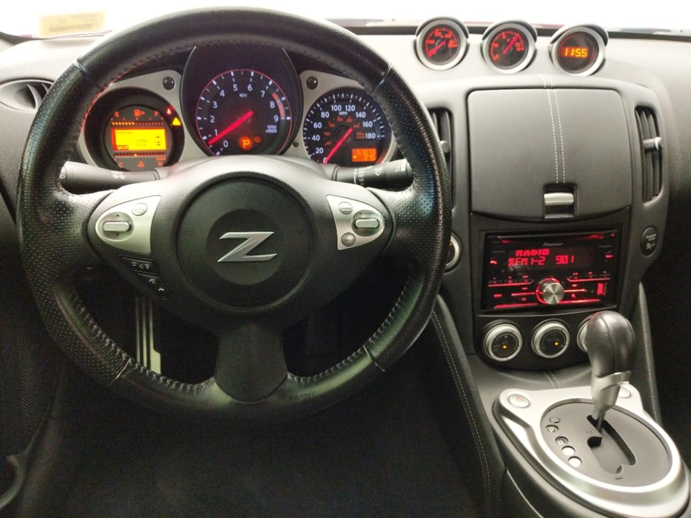 2016 Nissan 370Z - Driver Dash