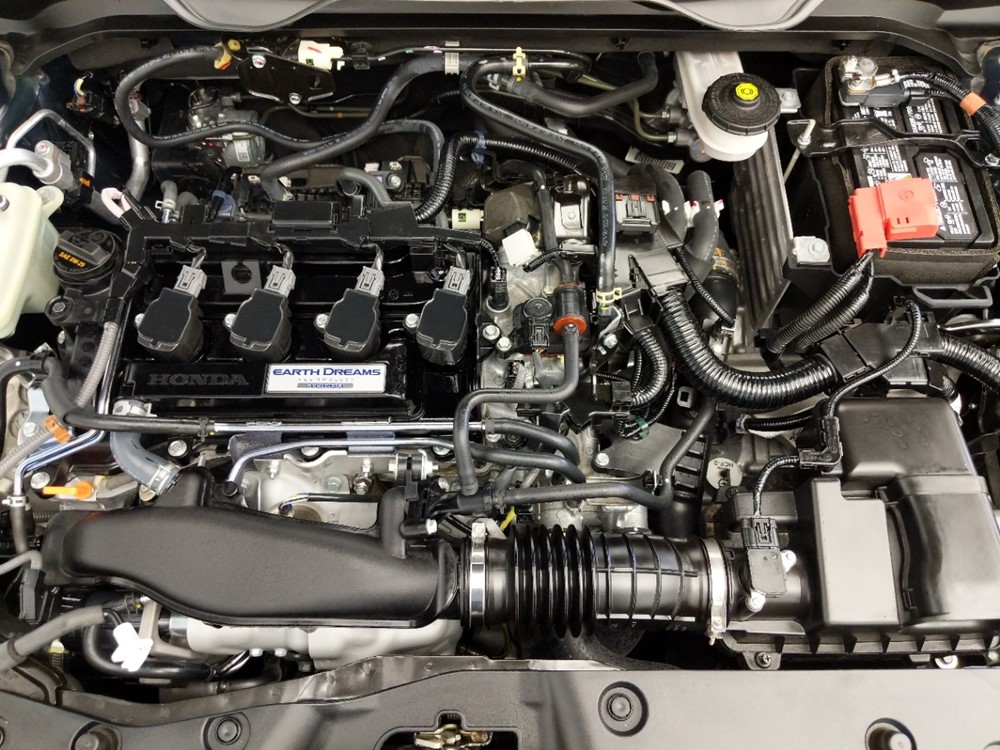 2017 Honda Civic - Engine
