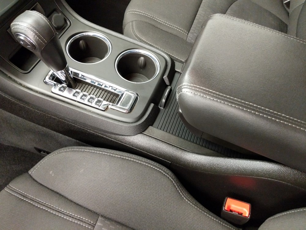 2015 GMC Acadia - Center Console/Cup Holders