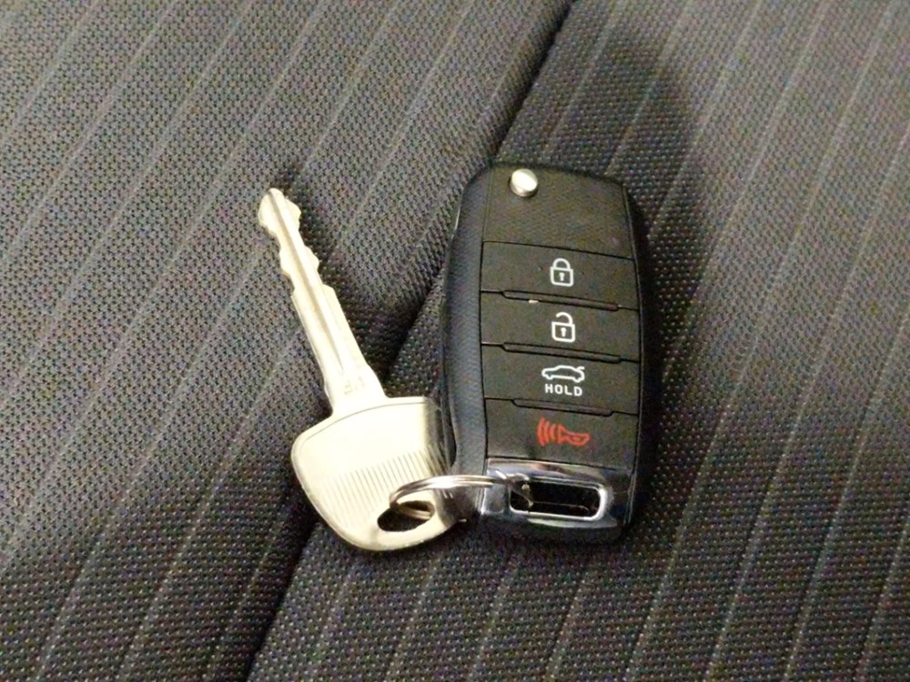 2016 Kia Forte - Keys