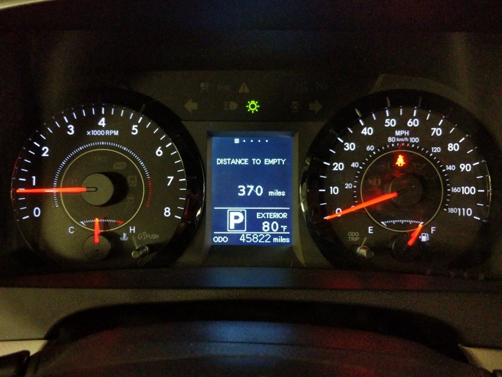 2017 Toyota Sienna - Odometer Close Up
