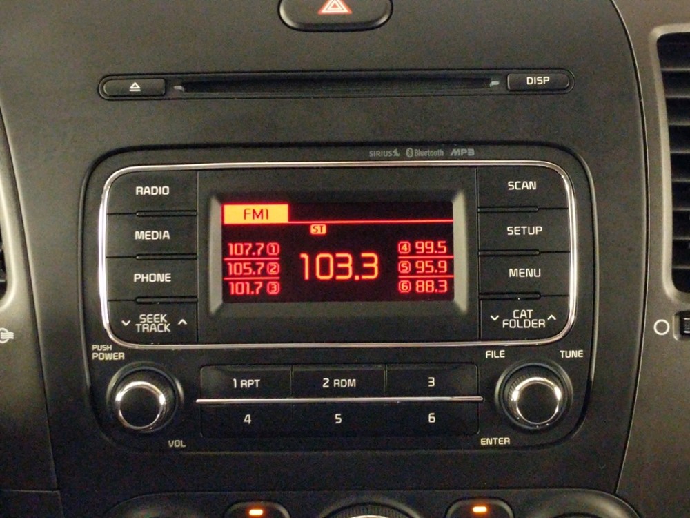 2016 Kia Forte - Stereo Package