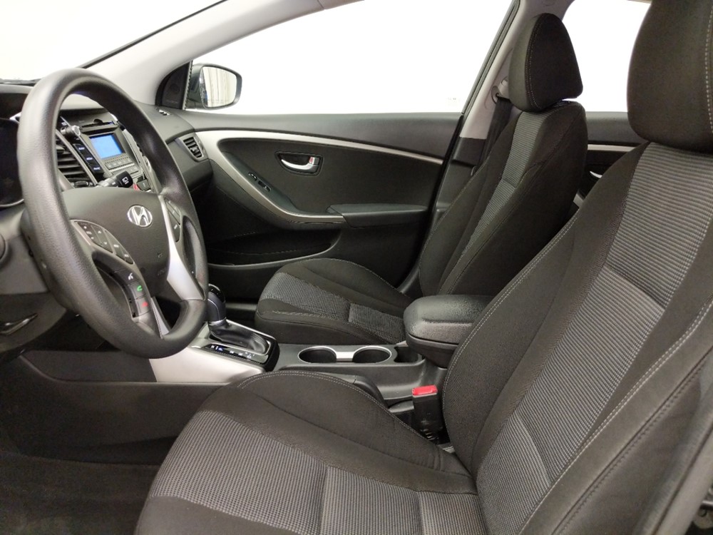 2016 Hyundai Elantra - Driver Front Seat