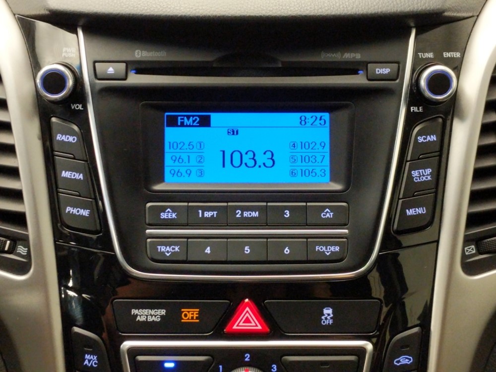2016 Hyundai Elantra - Stereo Package