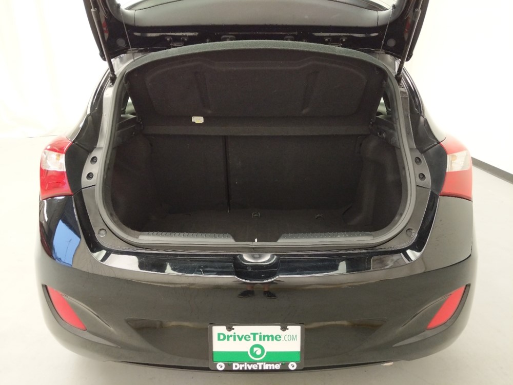 2016 Hyundai Elantra - Trunk