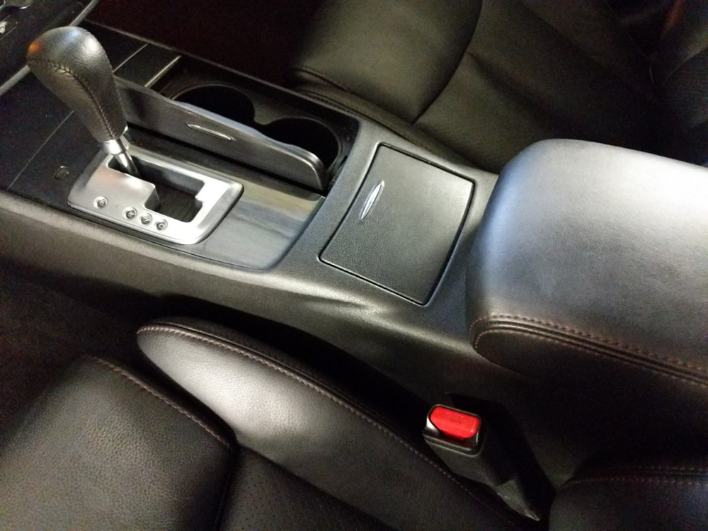 2014 Nissan Maxima - Center Console/Cup Holders