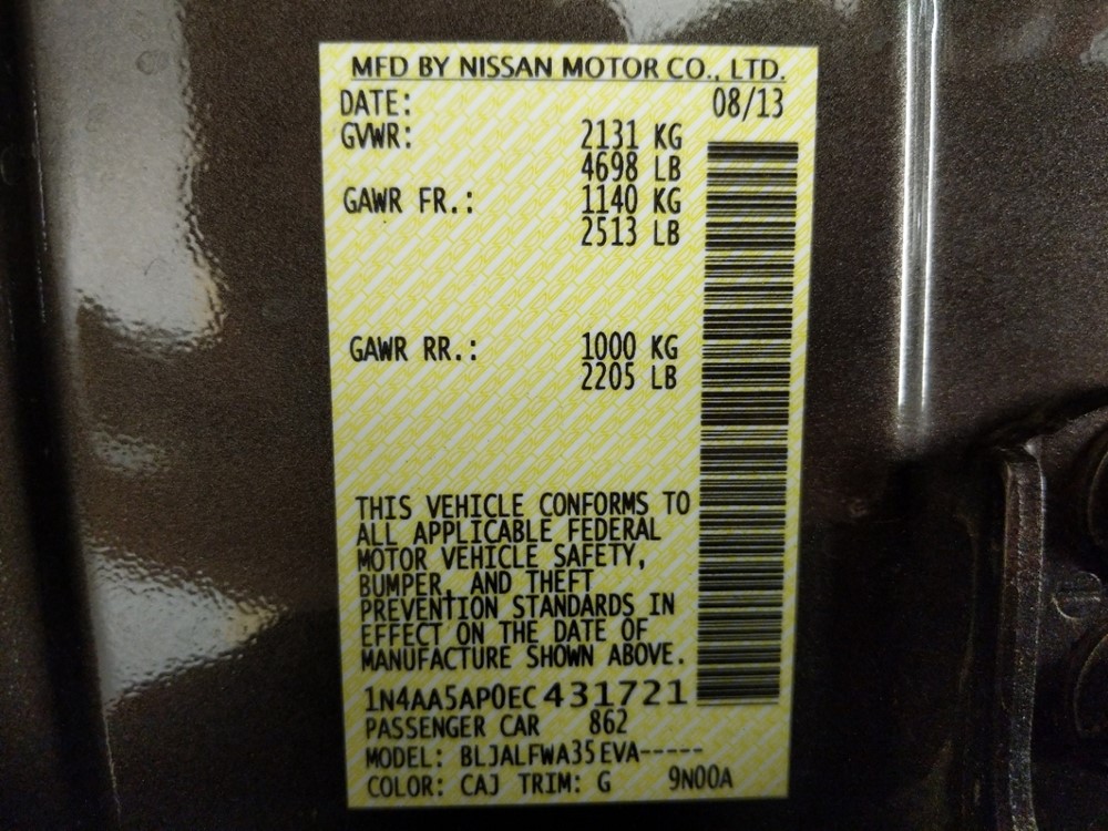 2014 Nissan Maxima - VIN Plate