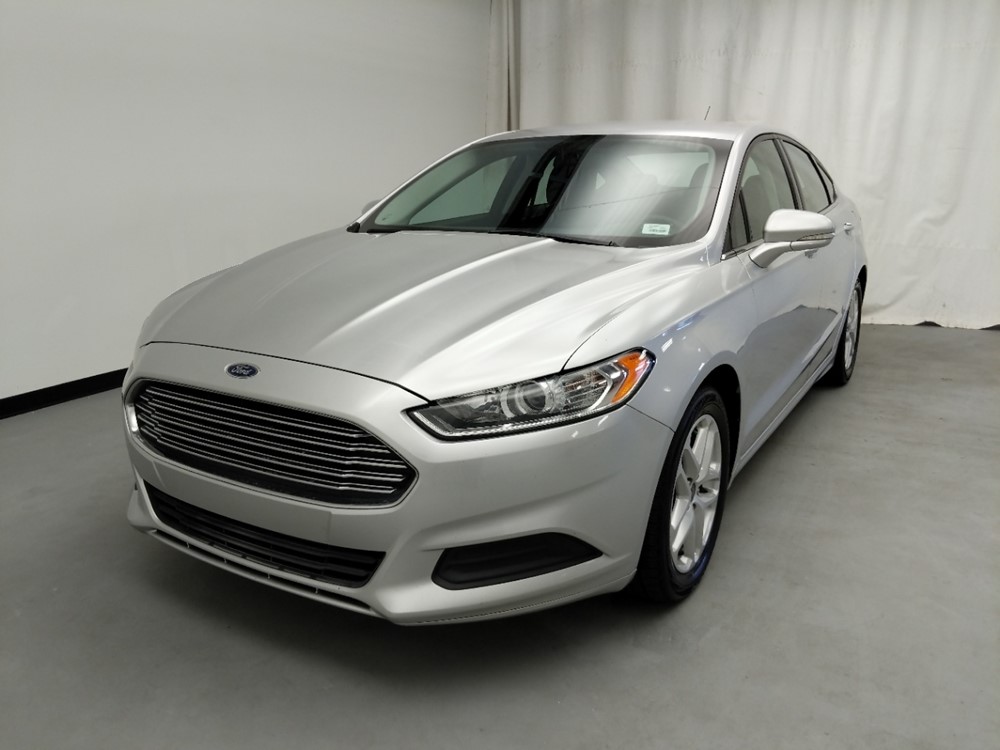 2016 Ford Fusion - Driver Front Hood