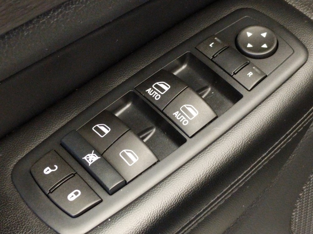 2016 Jeep Grand Cherokee - Driver Power Windows/Lock Control