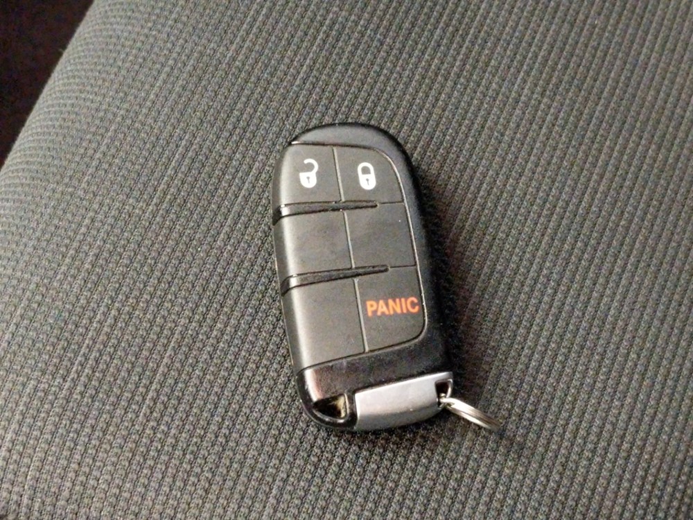 2016 Jeep Grand Cherokee - Keys