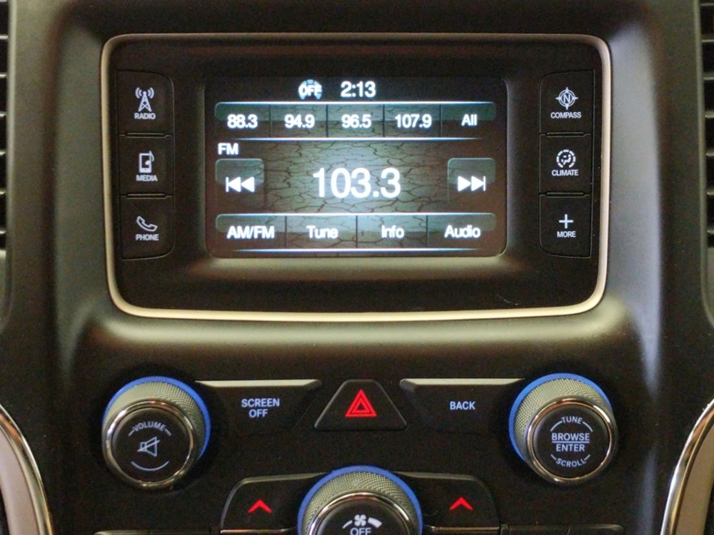 2016 Jeep Grand Cherokee - Stereo Package