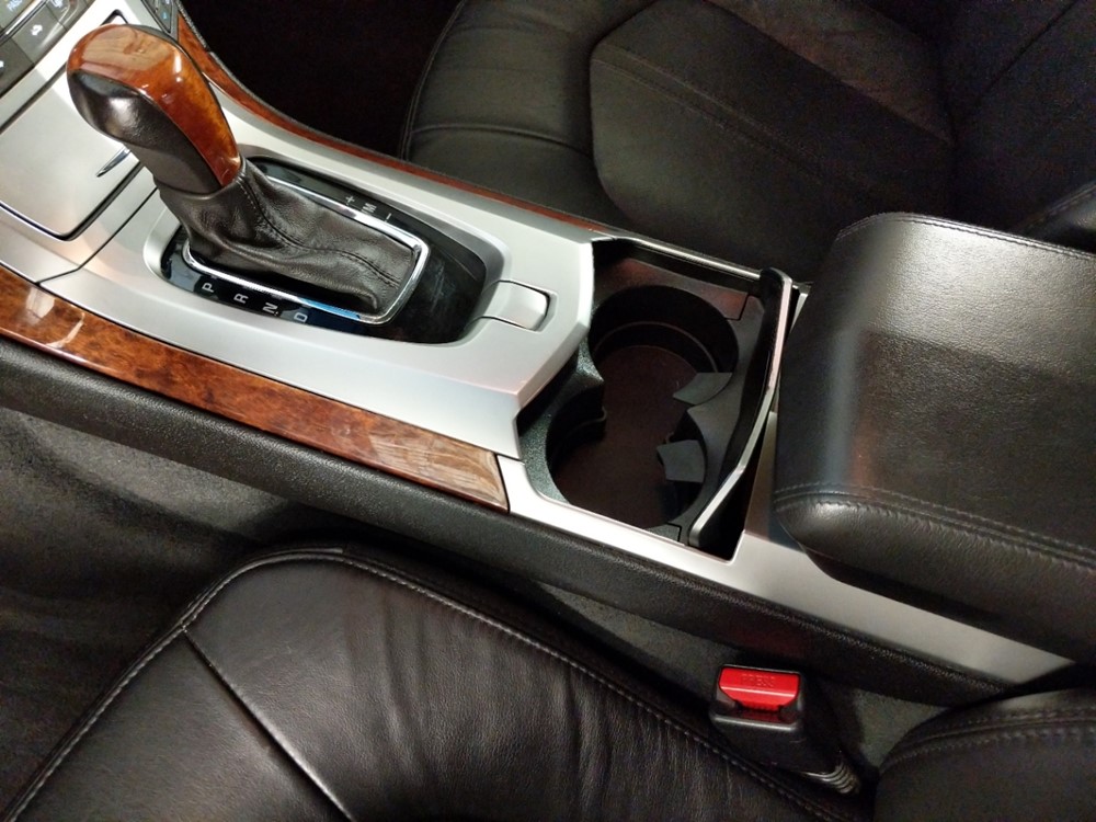 2011 Cadillac CTS - Center Console/Cup Holders