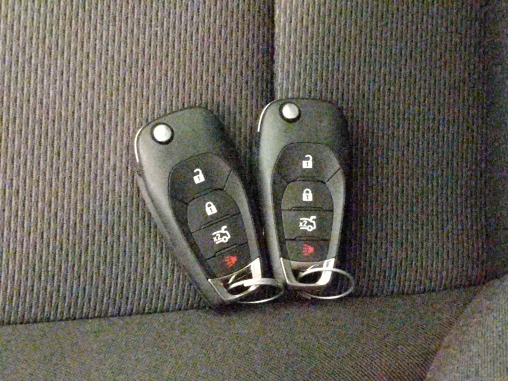 2018 Chevrolet Cruze - Keys