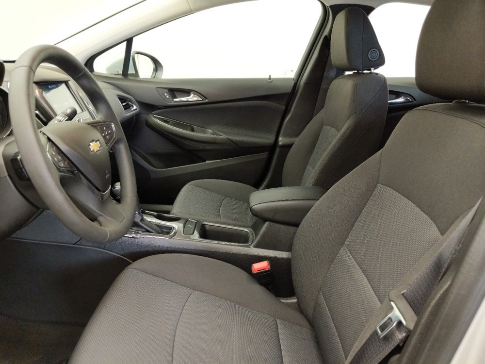 2018 Chevrolet Cruze - Driver Front Seat