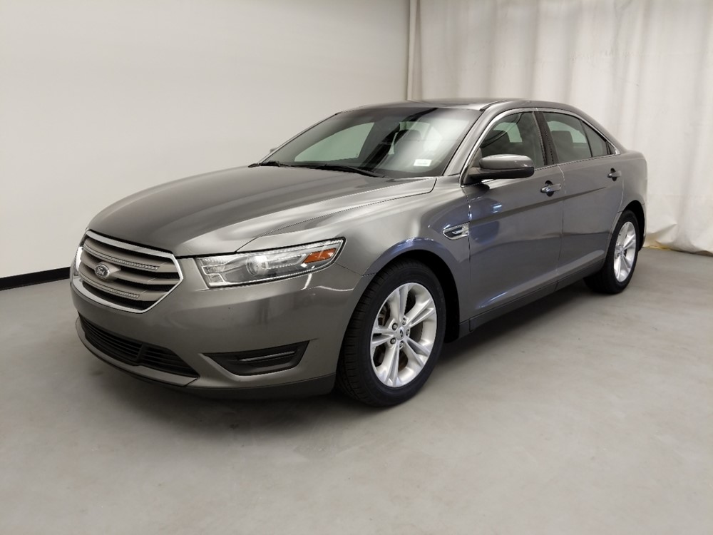 2014 Ford Taurus - Driver Front Bumper