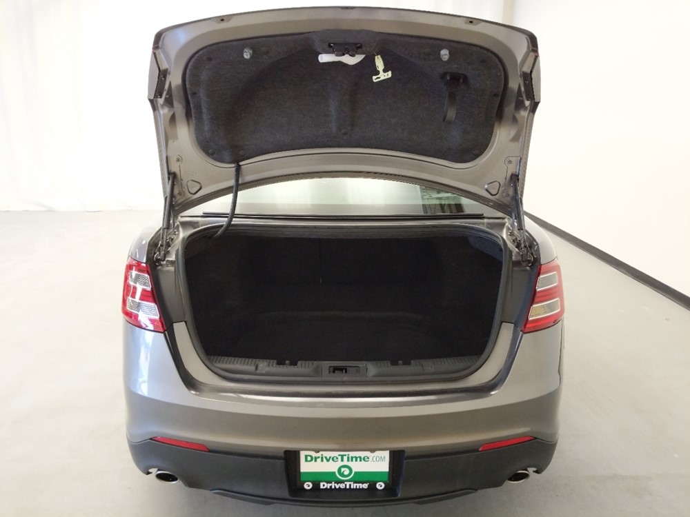 2014 Ford Taurus - Trunk