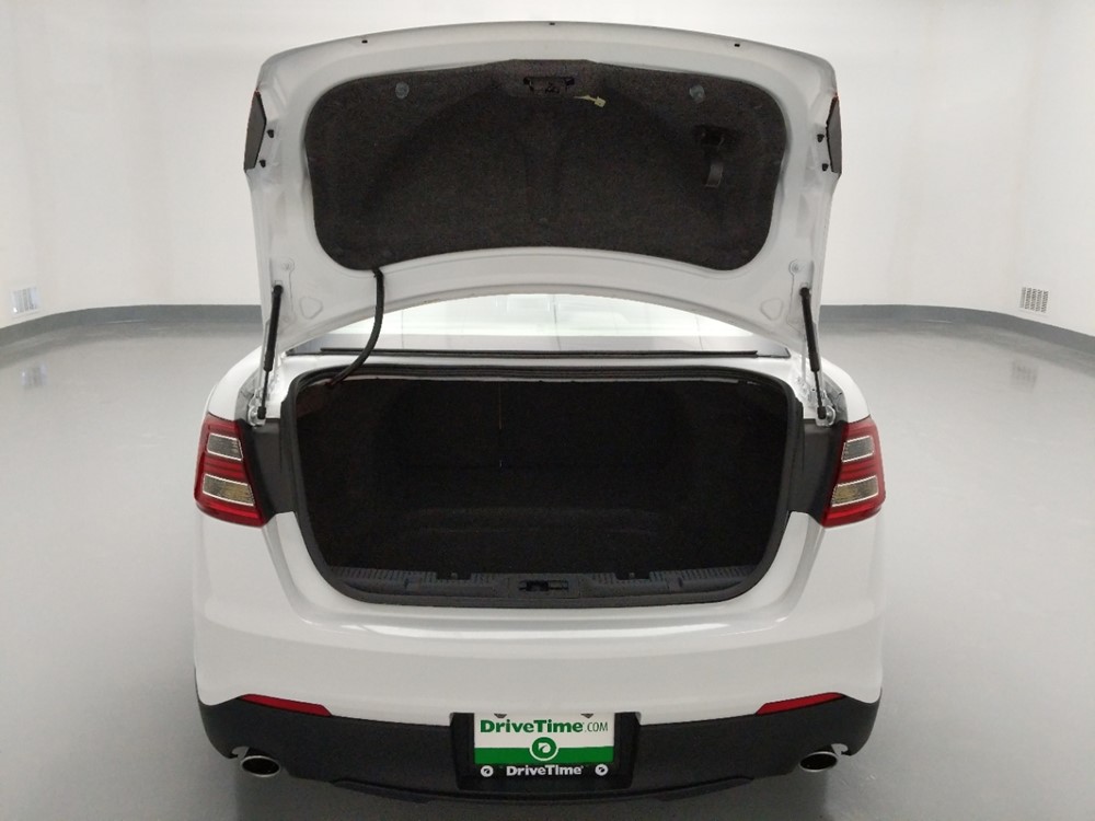 2015 Ford Taurus - Trunk
