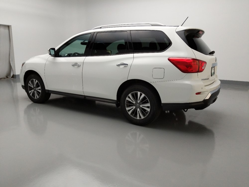 2017 Nissan Pathfinder - Driver Rear Side