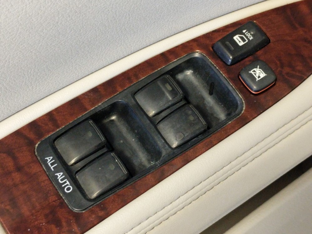2012 Toyota Avalon - Driver Power Windows/Lock Control