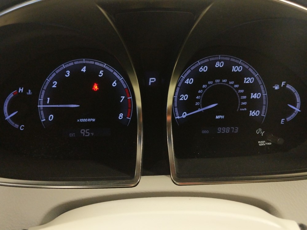 2012 Toyota Avalon - Odometer Close Up