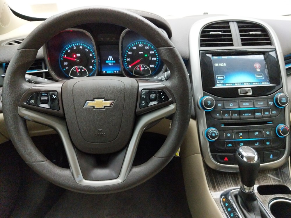 2015 Chevrolet Malibu - Driver Dash
