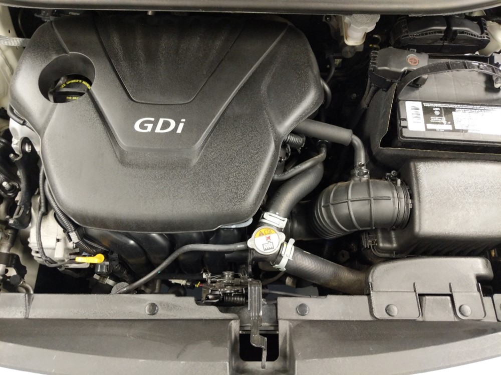 2015 Kia Rio - Engine