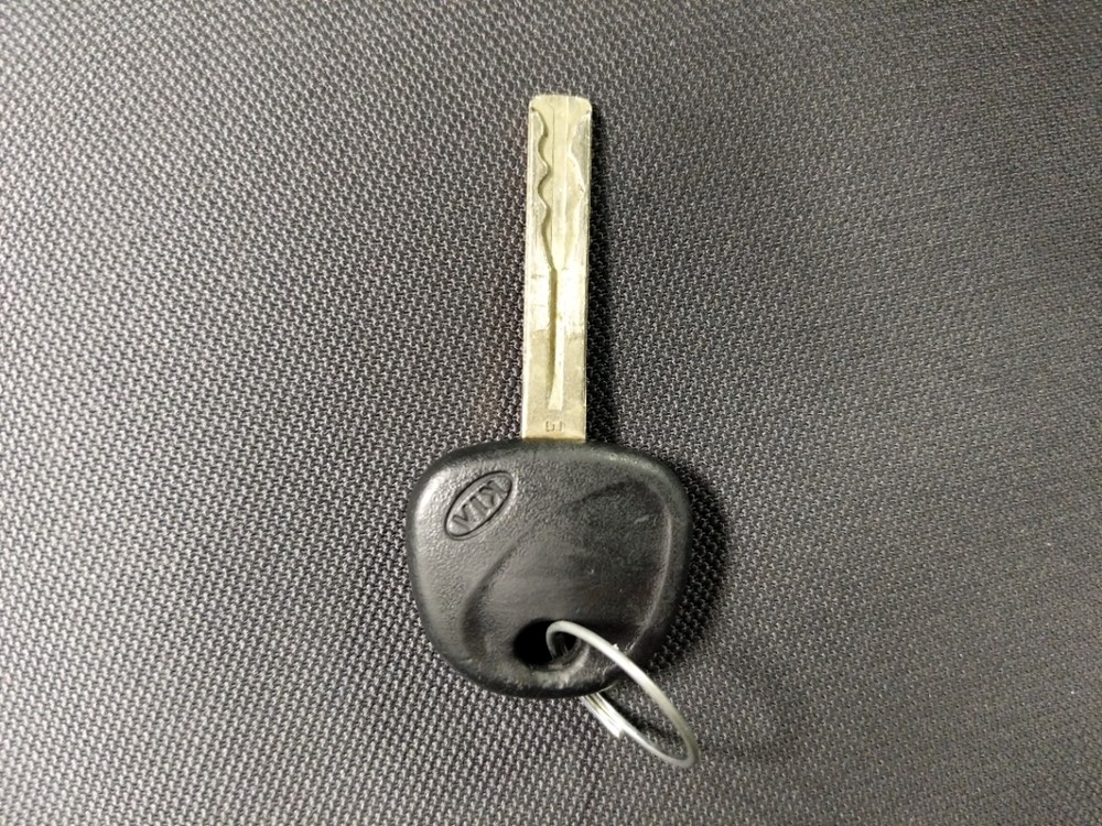 2015 Kia Rio - Keys