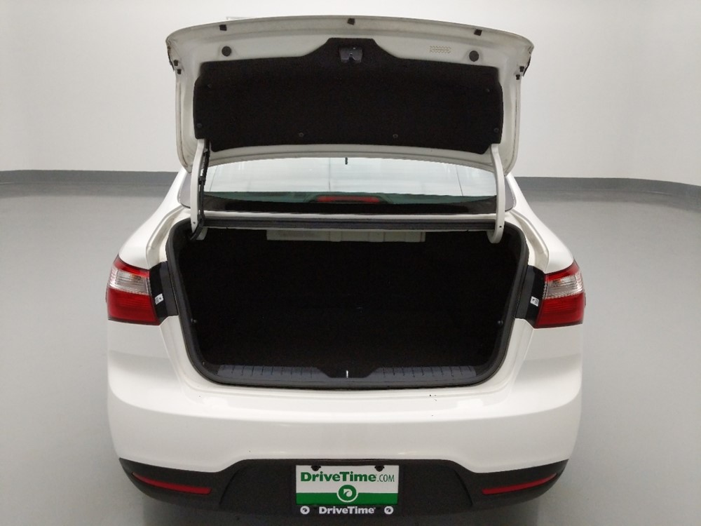 2015 Kia Rio - Trunk