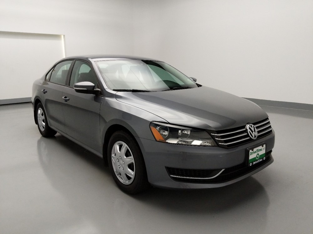 2015 Volkswagen Passat - Passenger Front Bumper