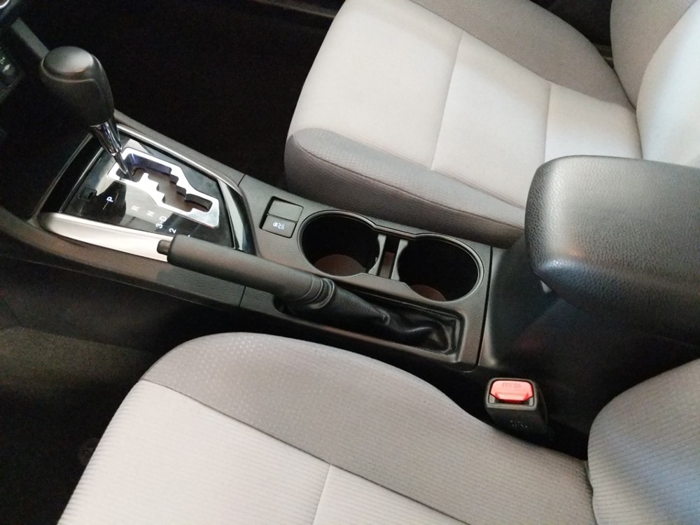 2015 Toyota Corolla - Center Console/Cup Holders