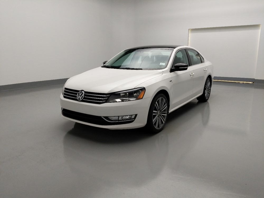 2015 Volkswagen Passat - Driver Front Bumper