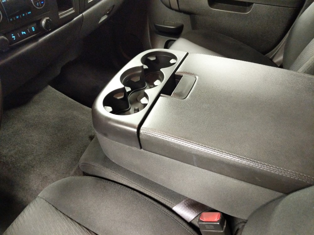 2013 Chevrolet Silverado 1500 - Center Console/Cup Holders