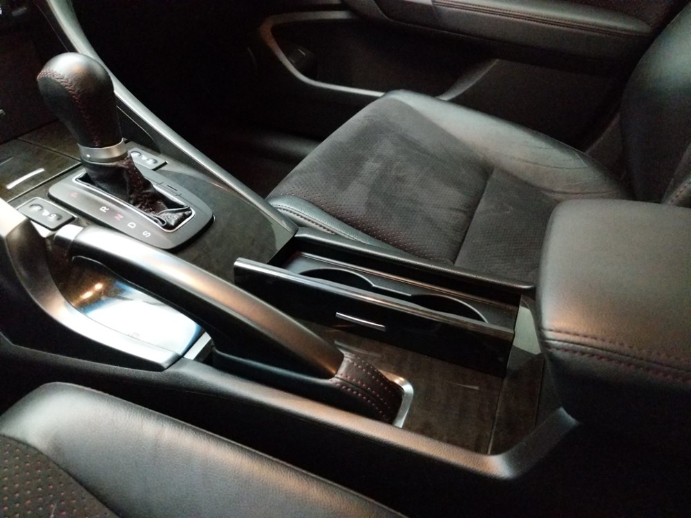 2012 Acura TSX - Center Console/Cup Holders