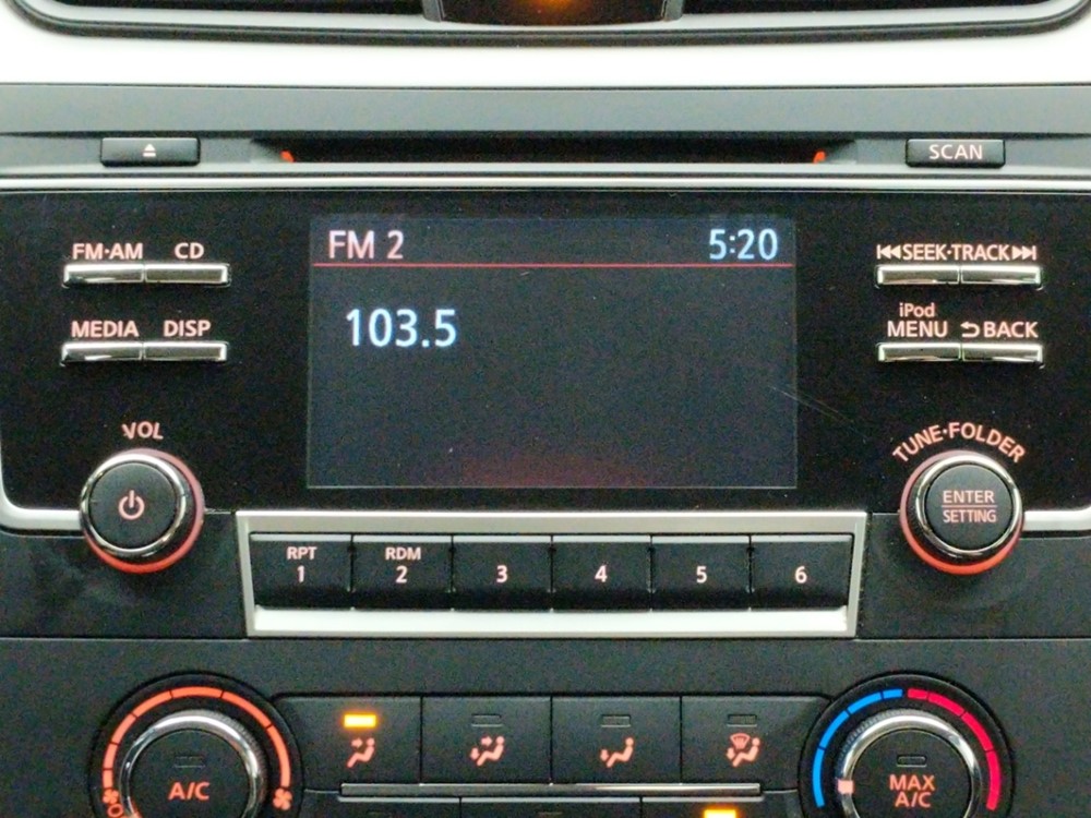 2017 Nissan Altima - Stereo Package