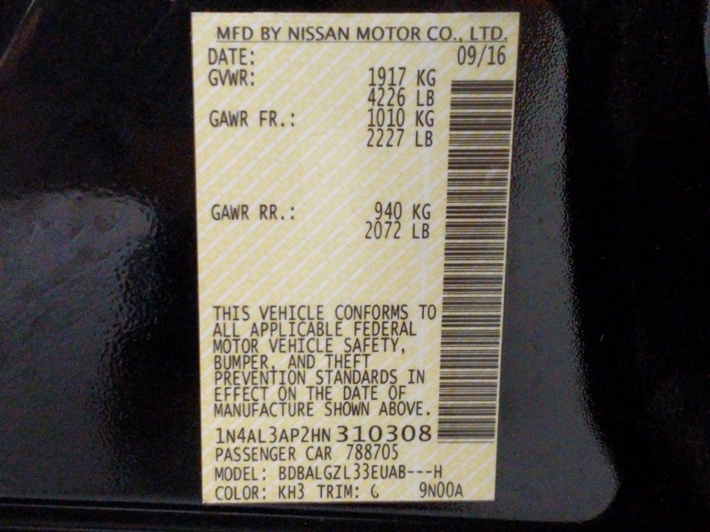 2017 Nissan Altima - VIN Plate